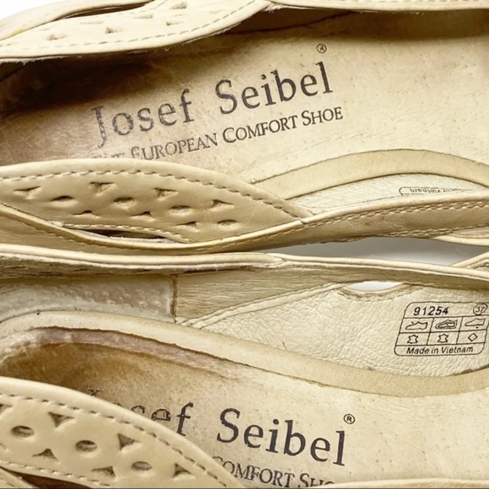 Josef Seibel Tina Mary Jane Slip On Heels 6.5